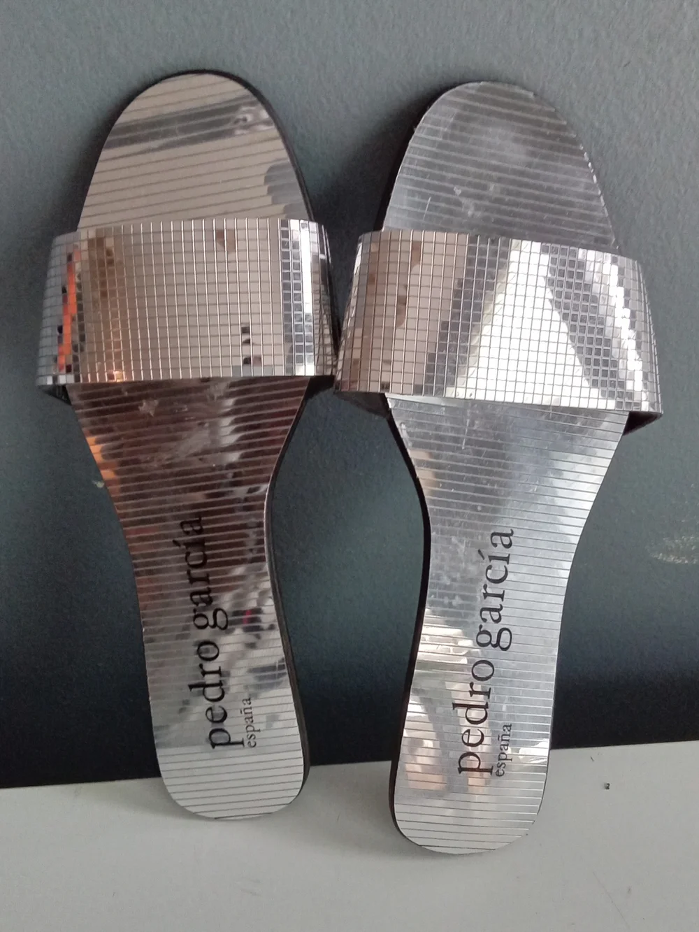 Pedro Garcia Silver Metallic Grid‎ Slide Sandals Made in Spain Size 38.5